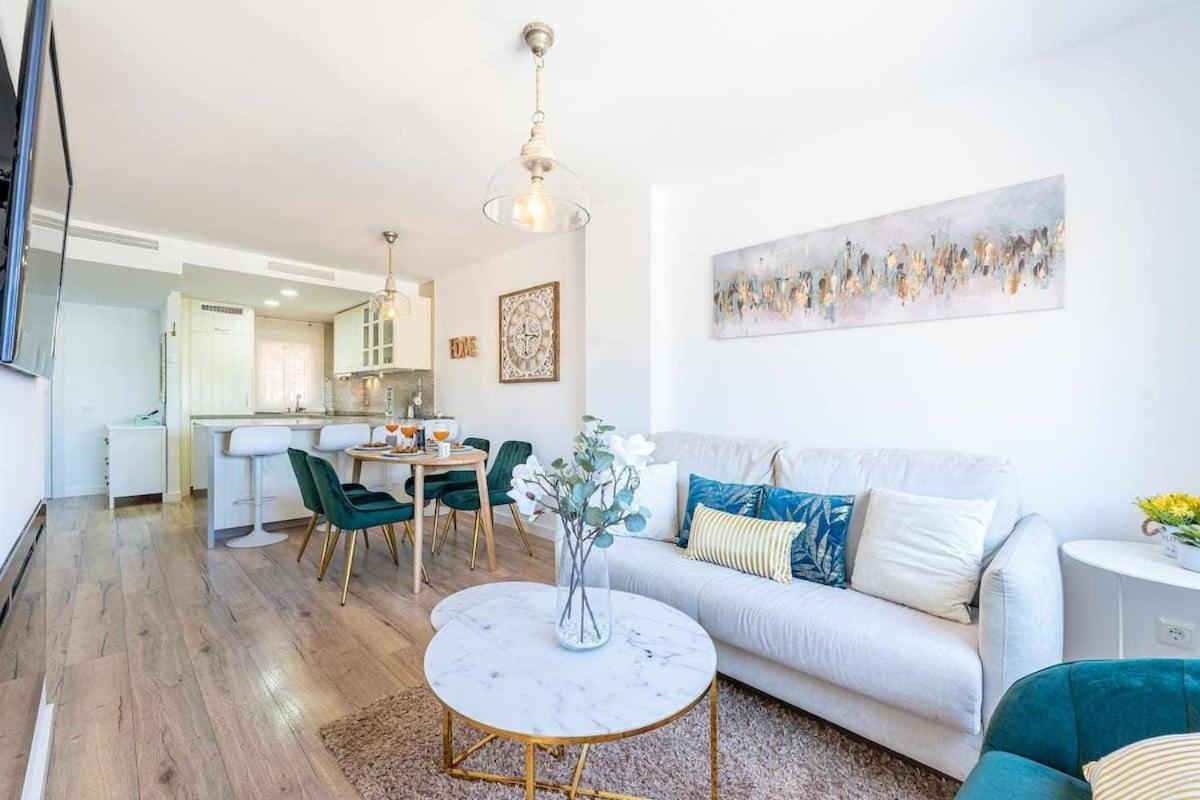 בנאלמדנה 797 Holiday Rentals - Lujoso Apartamento En Arroyo Con Piscina מראה חיצוני תמונה